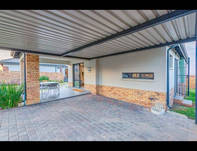 3 BEDROOM HOUSE FOR SALE IN FOURWAYS